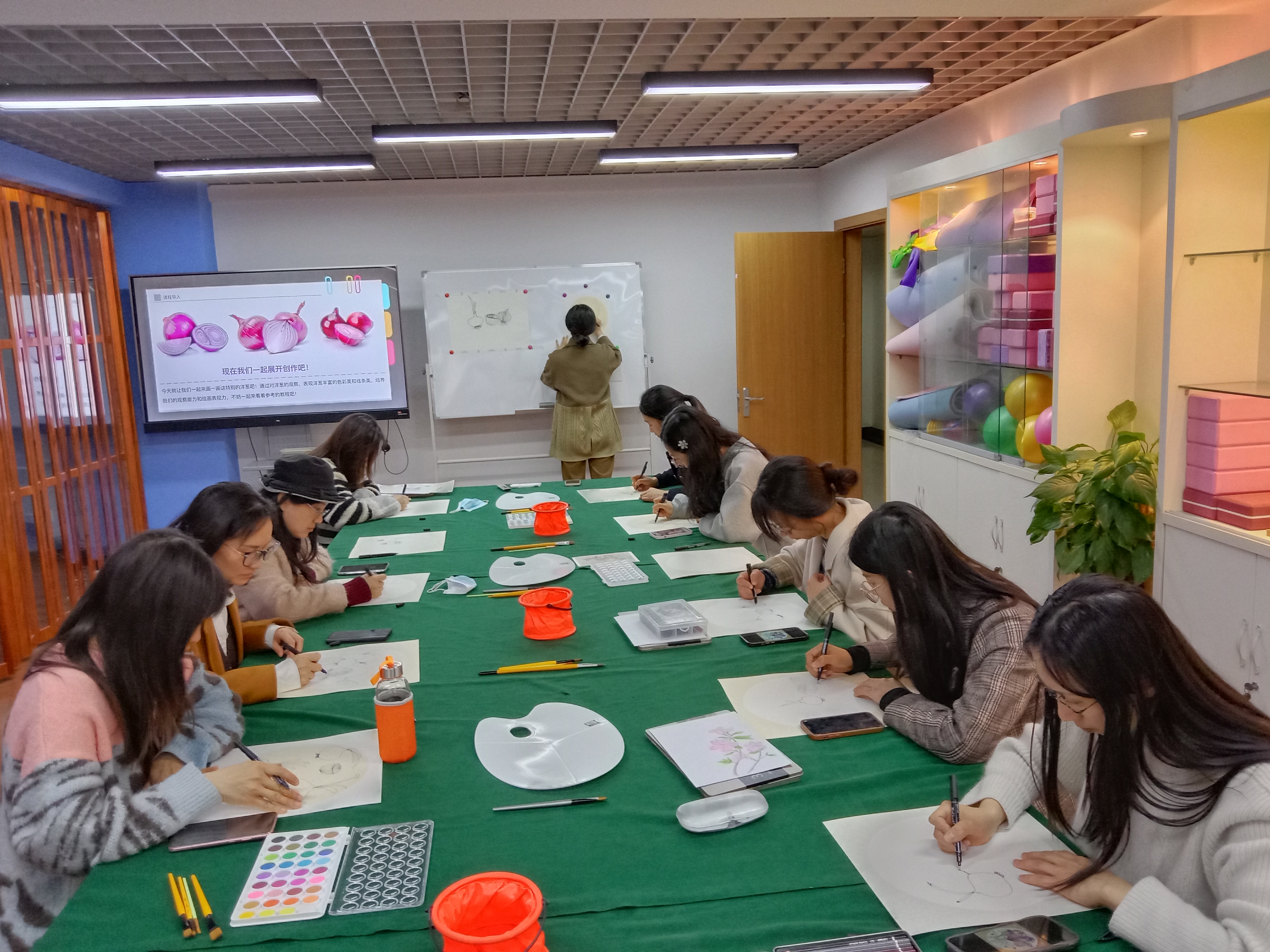 1678992144240620.jpg 04d7d8743de2828990c1891d2f9bbca.jpg