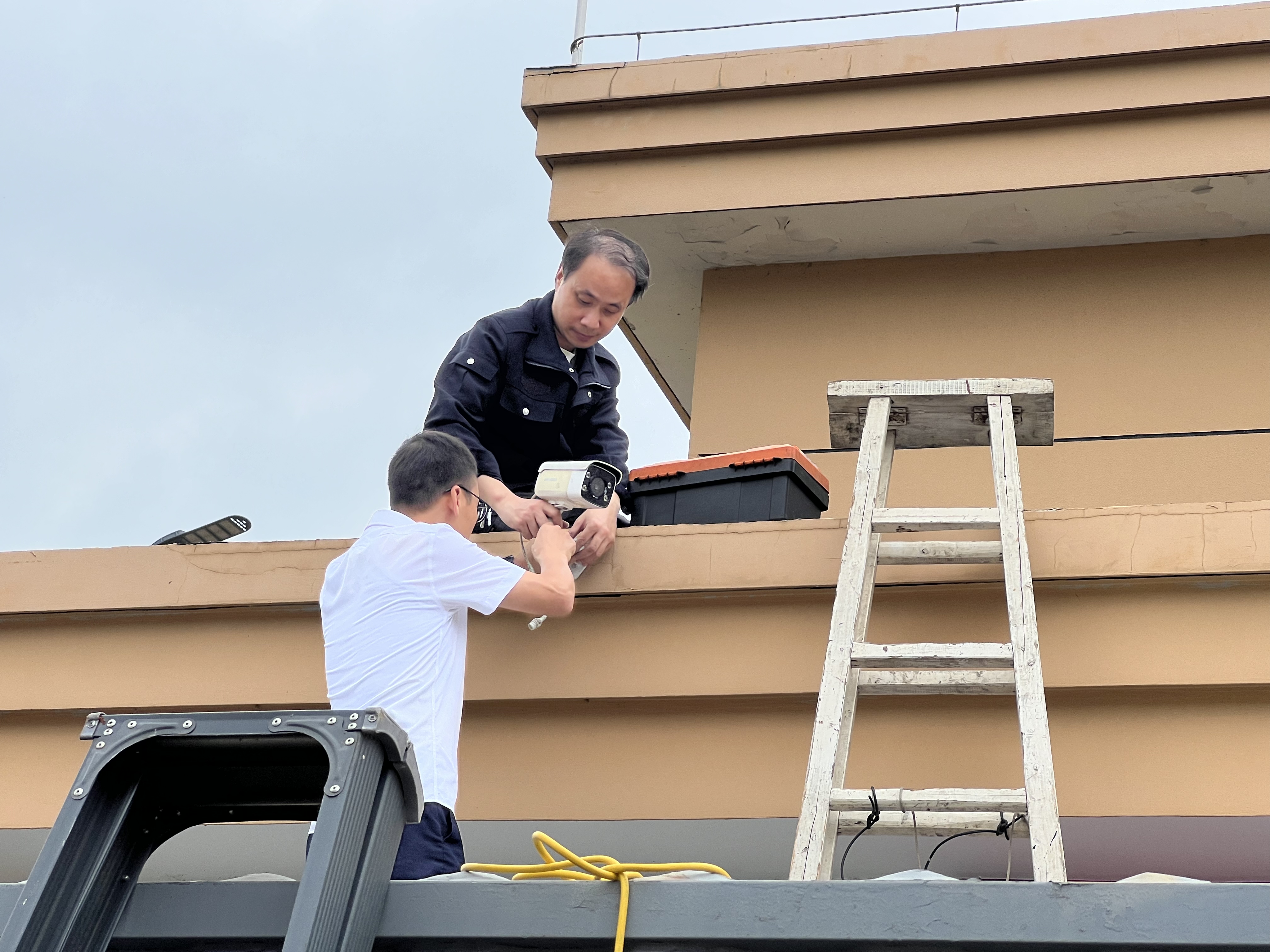 1729214940329921.jpg 改造中.jpg