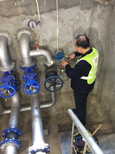 20190403 正在安裝 陳旦平攝_副本.jpg